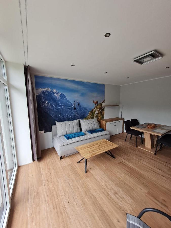 Ferienapartments Bensch - Haus Reiskofel Reisach エクステリア 写真